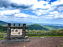 돟